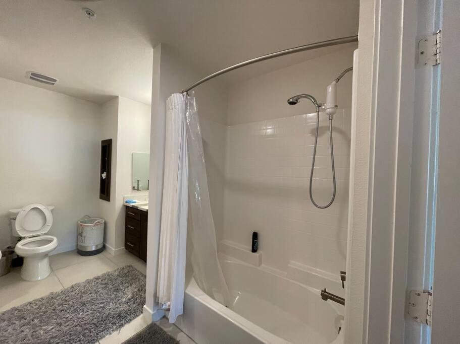 Luxurious Apartment Bardeen New Port Beach 1 Bedroom Irvine Dış mekan fotoğraf